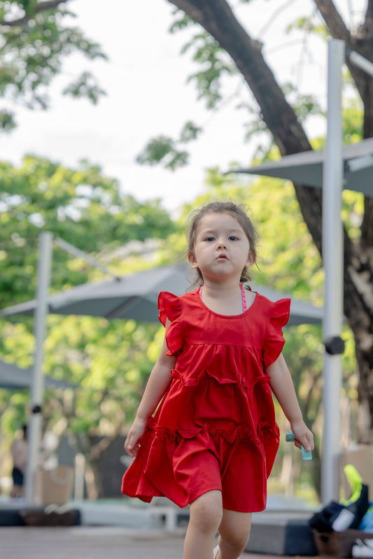 女童连衣裙2025夏季新款无袖公主裙女宝宝红色洋气